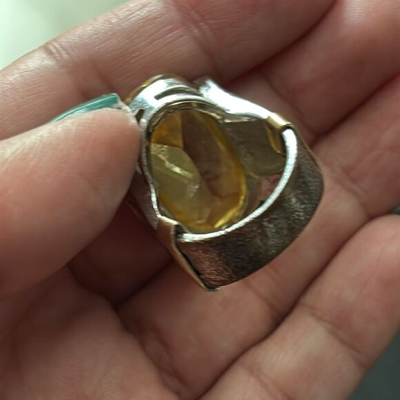 Yellow Gold & Silver Tone Chunky Cocktail Ring Size 5 - Picture 11 of 15